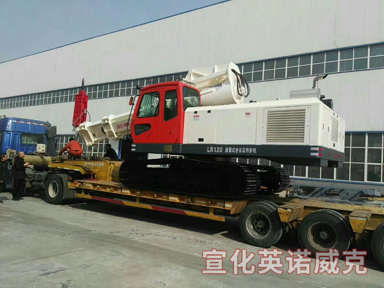LB120型履帶式全液壓拆爐機(jī) 
